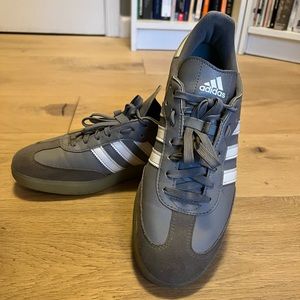 Adidas Velosamba Vegan Size 10